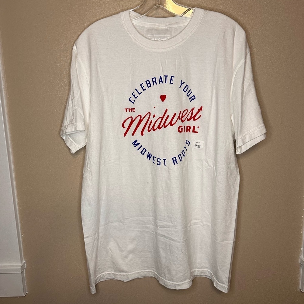 NWT The Midwest Girl Celebrate Your Midwest Roots Tee T-shirt Size Large White